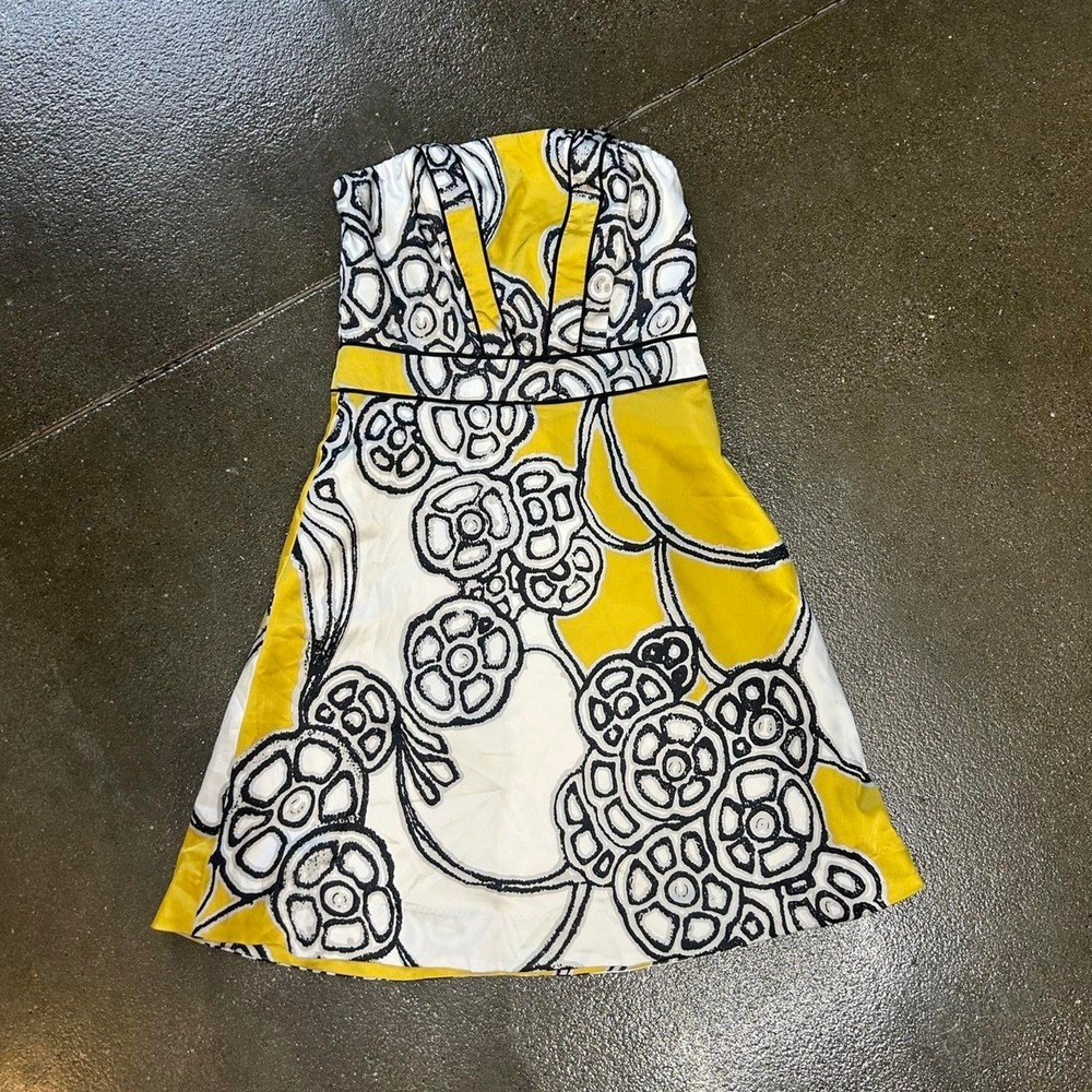 The Limited Yellow White Strapless Size 2 Small Floral Pattern Mini Dress